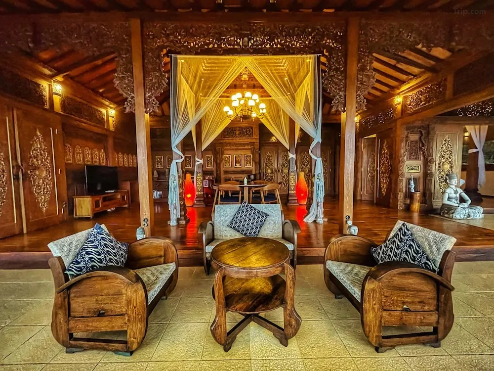 Villa Borobudur
