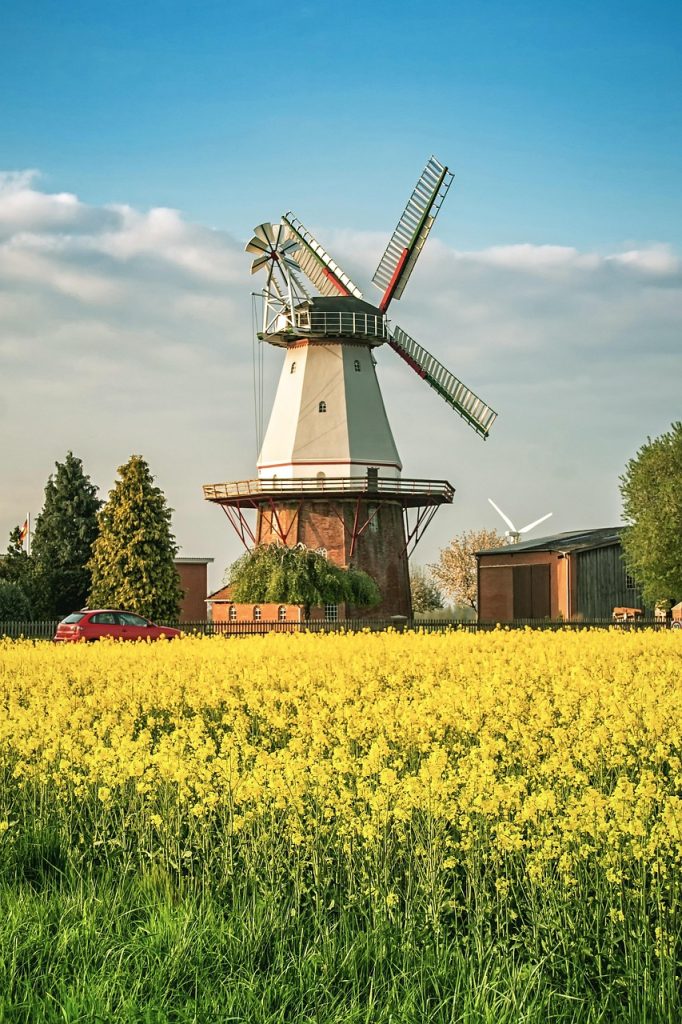 windmill holland