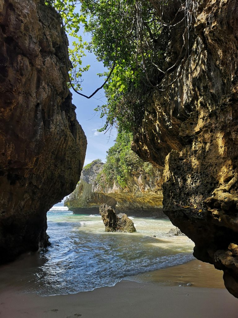 Suluban beach